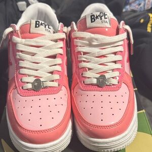 Bapesta pink new with box